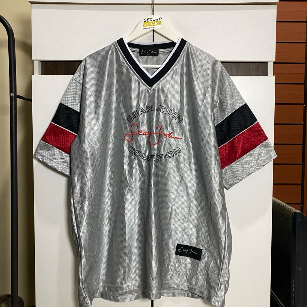 SEAN JOHN JERSEY VINTAGE SIZE XTRA LARGE NOT FUBU PHATFARM KARL KANI ROCA WEAR MAJAH FLAVAH