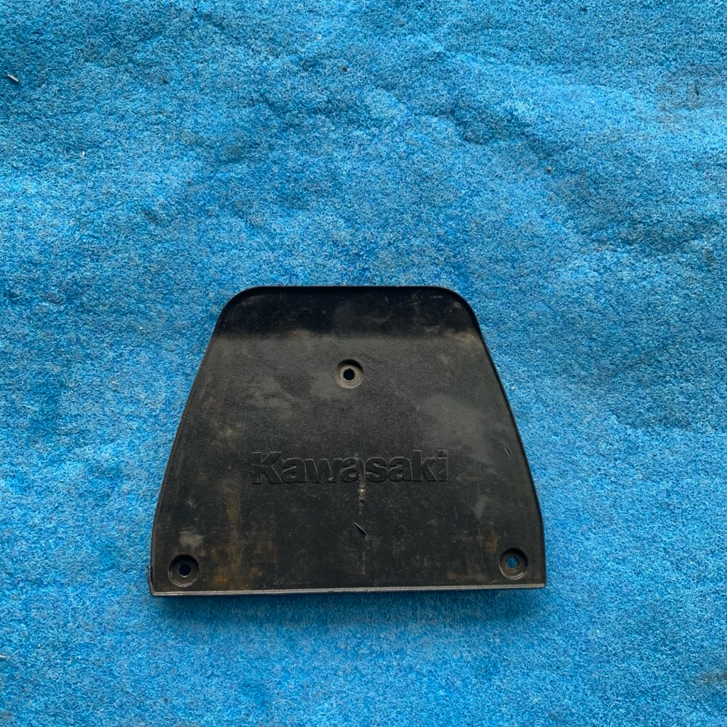 COVER AKI TUTUP AKI BAGASI KAWASAKI ZX 130 ORIGINAL SECOUND