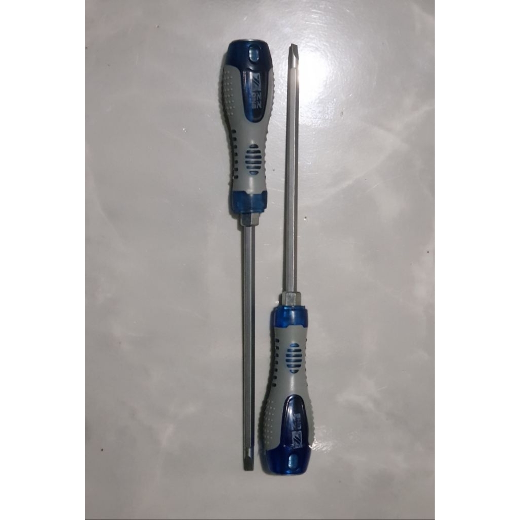 Obeng Ketok Bolak Balik  9.5inch ZZ ONE