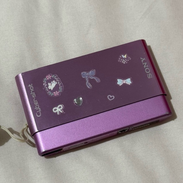 Sony Cybershot T77 (Digicam)