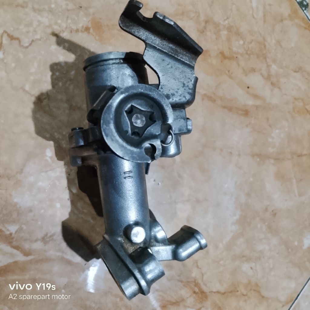 TB TROTOTLLE BODY HONDA BEAT FI KZL STATER KASAR  SCOOPY FI BEAT POP FI SET TANPA INJECTOR ORIGINAL 