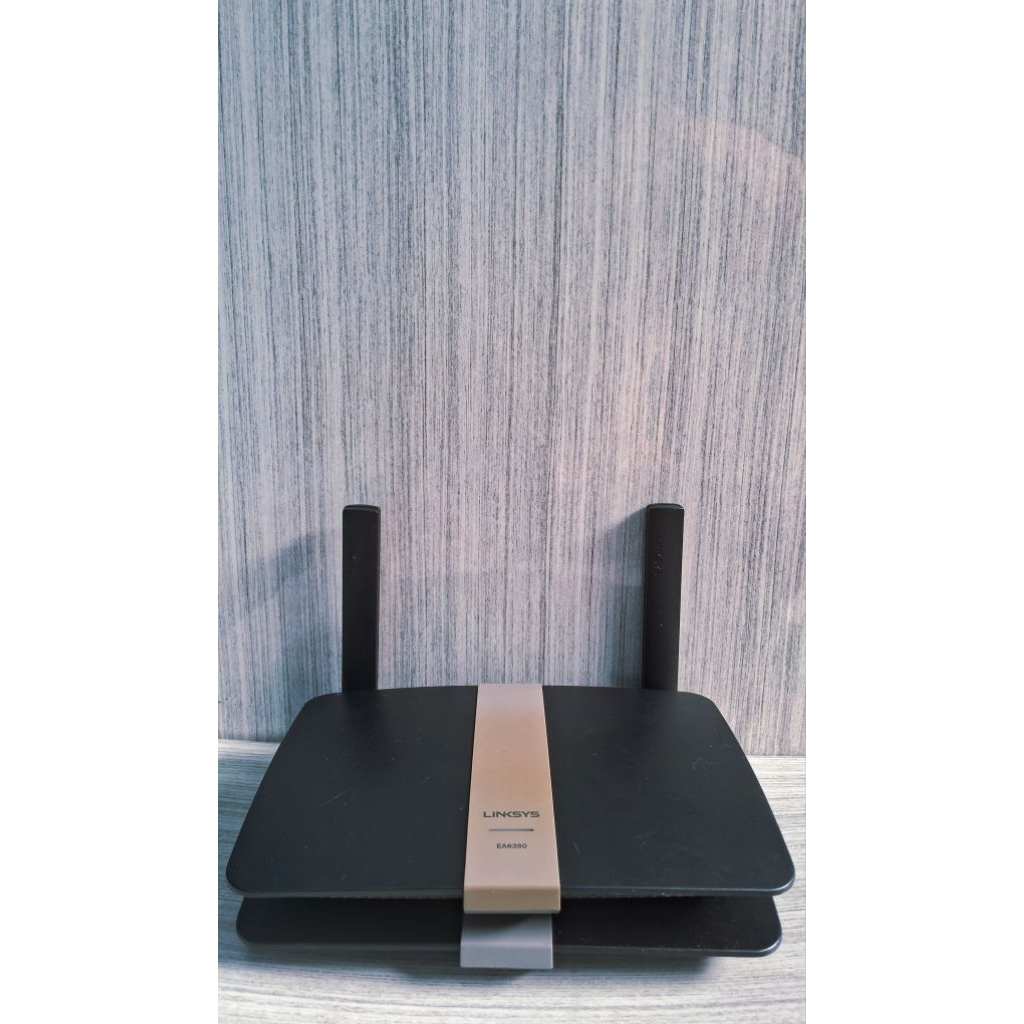Linksys EA6350 (AC1200 Smart Wi-Fi Router)