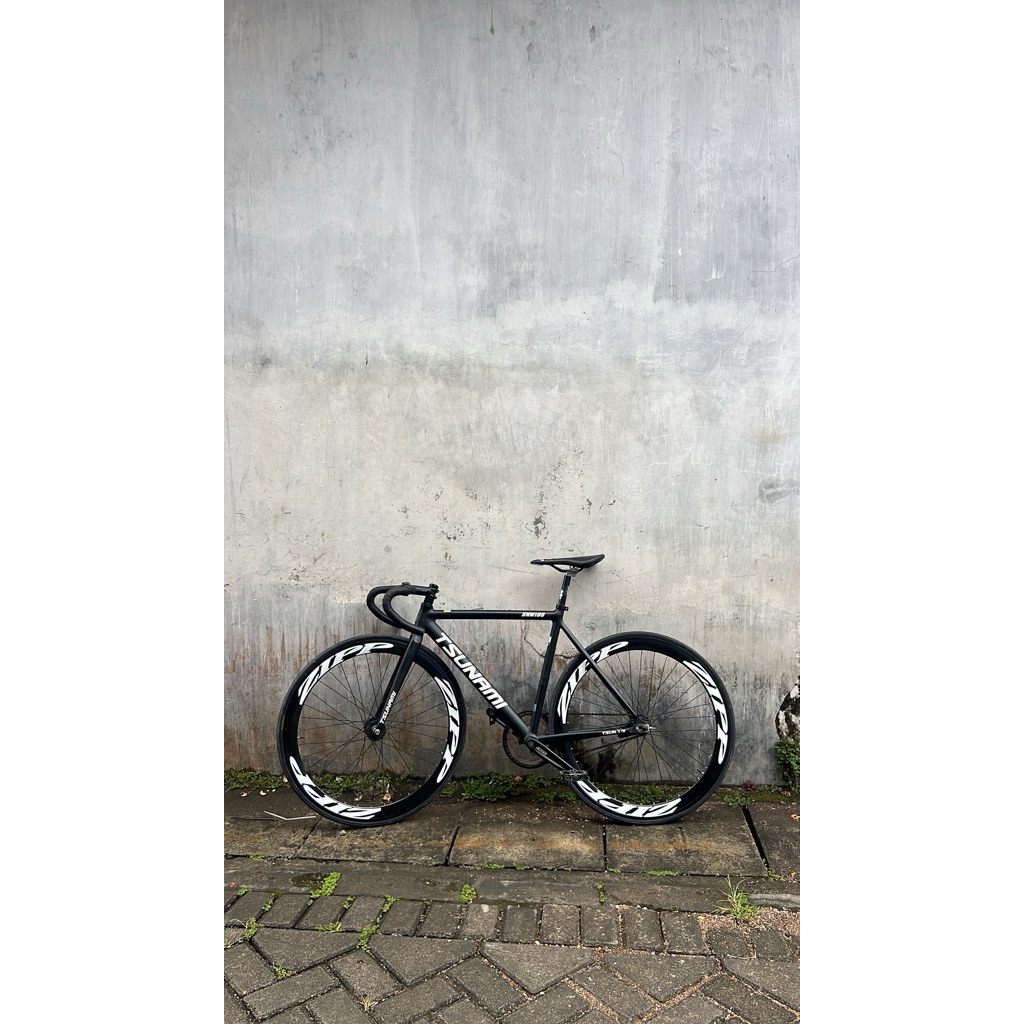 fullbike fixie tsunami snm100 size 48
