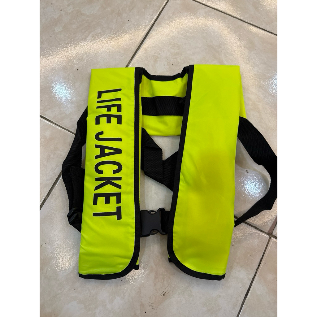 Life Jacket Automatic CO2 / Pelampung Life Jacket Otomatis CO2