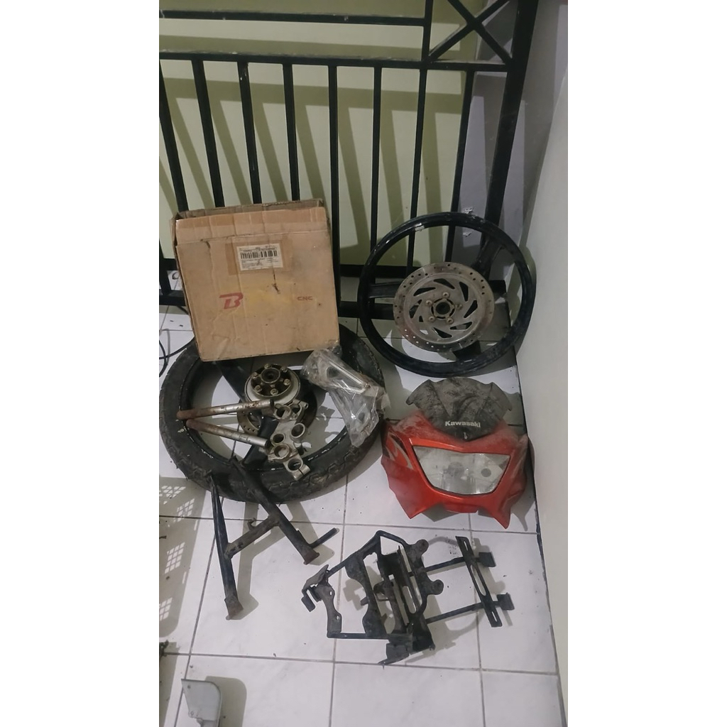 headlamp ninja r original lampu barong ninja r original set breket