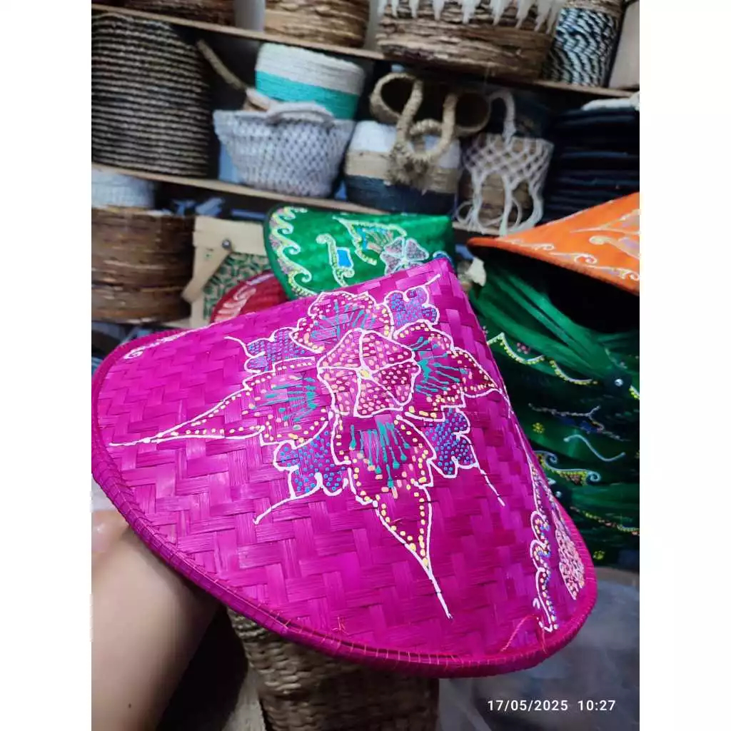 Caping Anyaman Motif Batik Tradisional Cantik Souvenir Pernikahan Tudung Kepala Tani Anti Pusing
