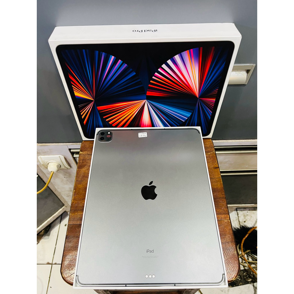 ipad pro M1 256gb wifi celluler