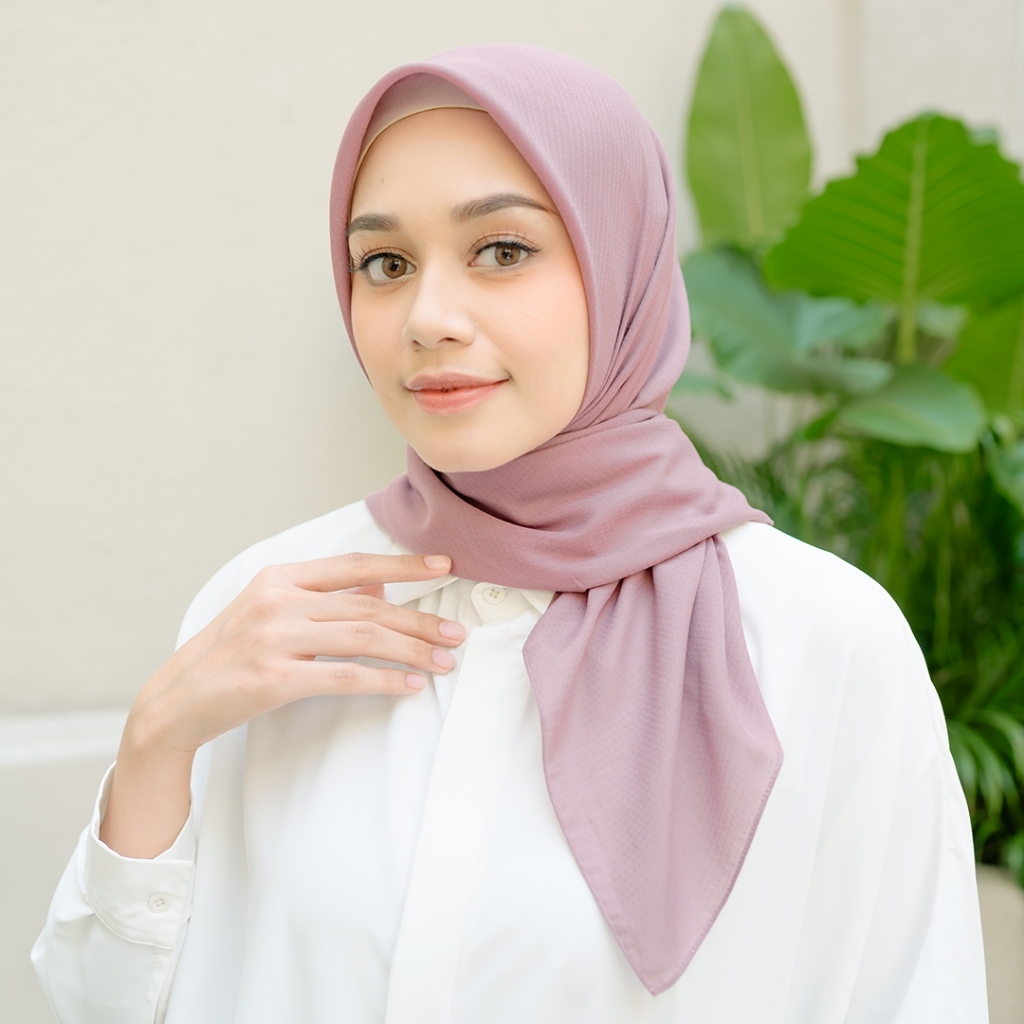 Lozy Hijab - Sefa Voal (Hijab Segiempat Bahan Voal)