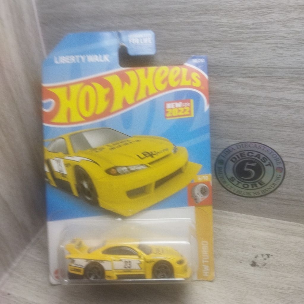 hotwheels lb silhouette nissan silvia s15 kuning