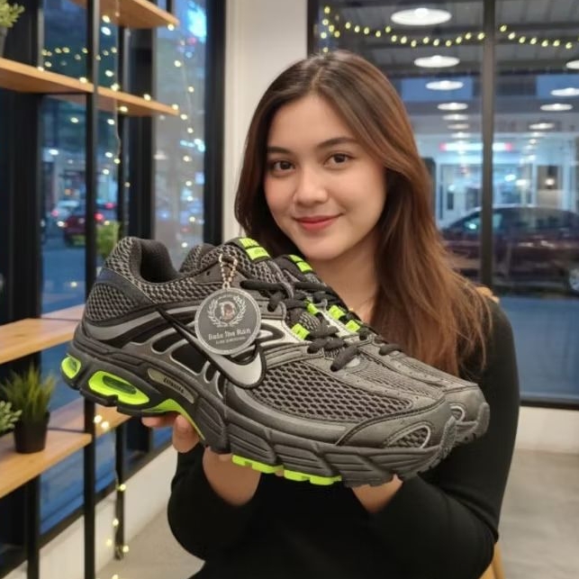 Nike Air Max Moto 2K Black/Silver/Volt 1jt% Original “BNWB” IO9279-002