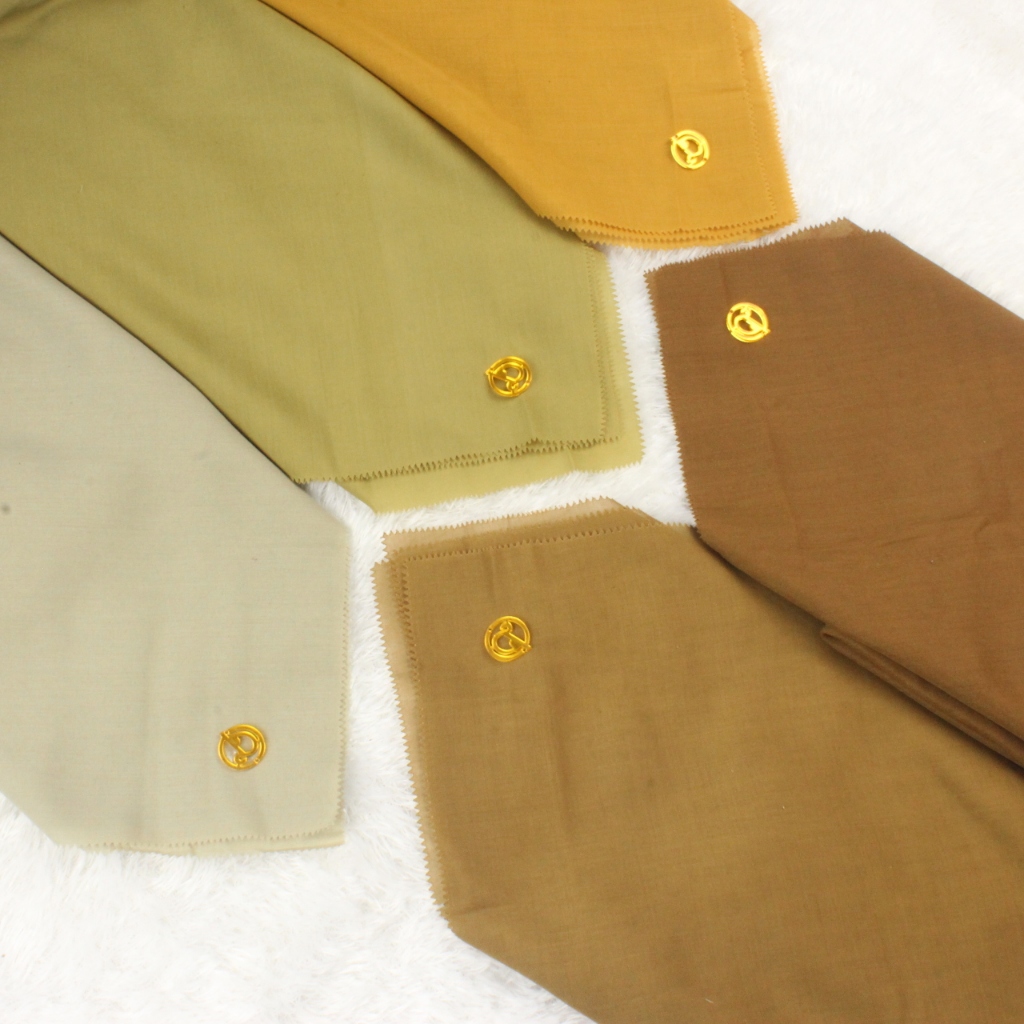 Jilbab Khaki Muda PNS Ukuran 130 X 130 Hijab Segiempat Voal Premium Kerudung Dinas ASN Warna Khaky