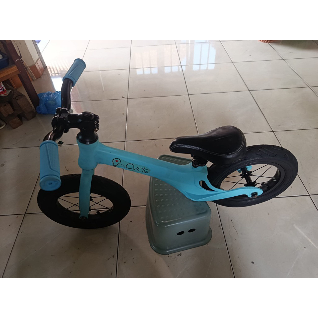 Preloved Balancing Bike PushBike I Cycle