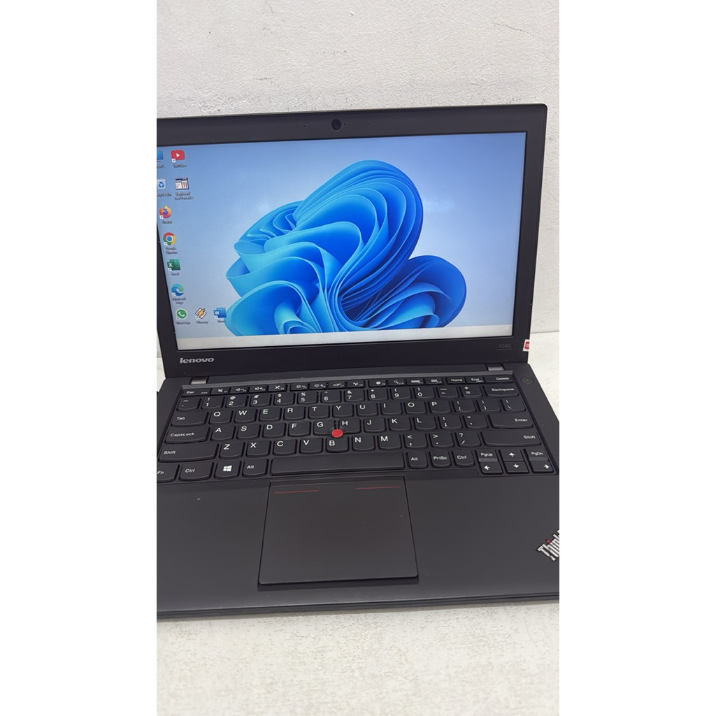 laptop lenovo thinkpad x240 Core i5 gen 4 Ram 8gb ssd 128