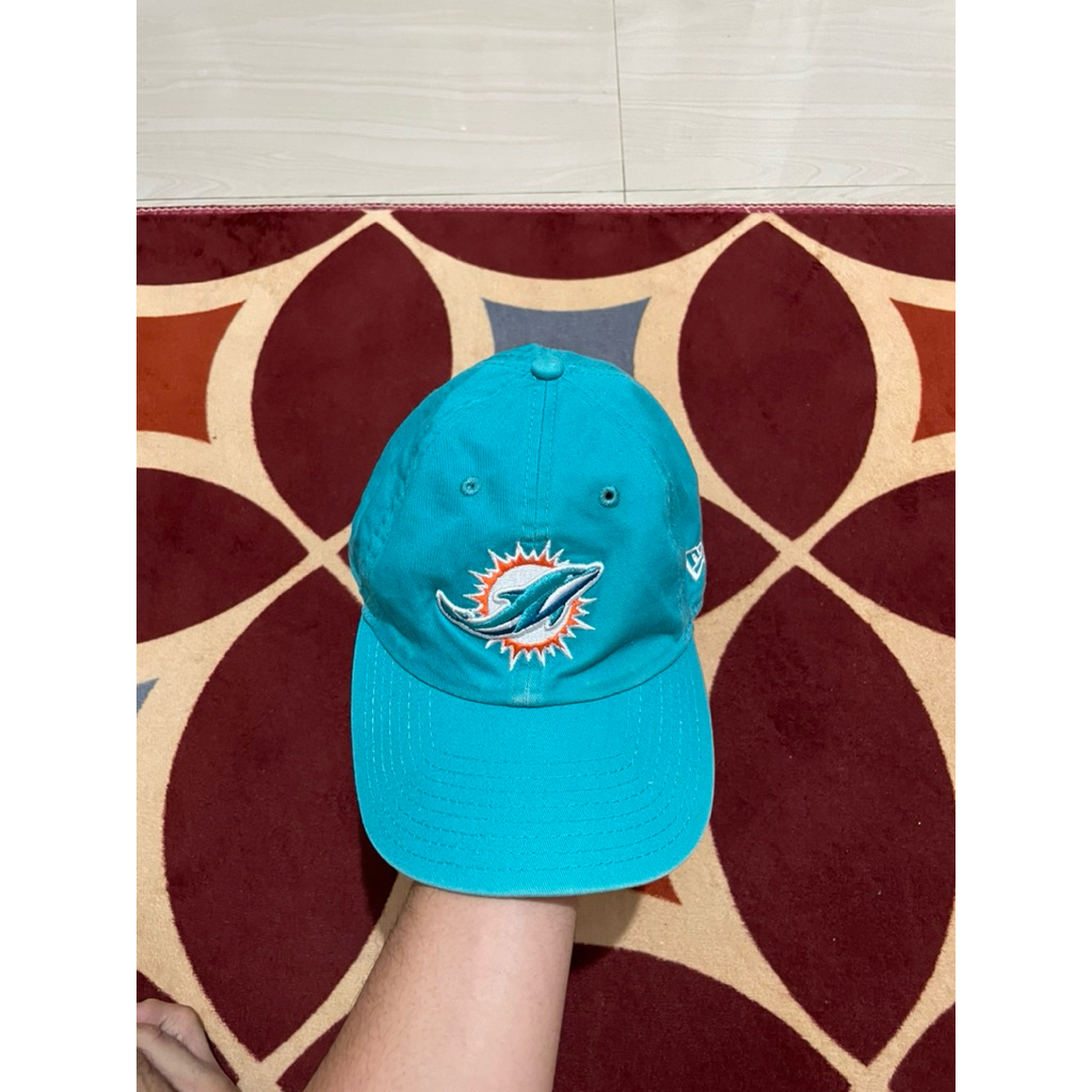 Topi miami dolphins new era kondisi terbaik