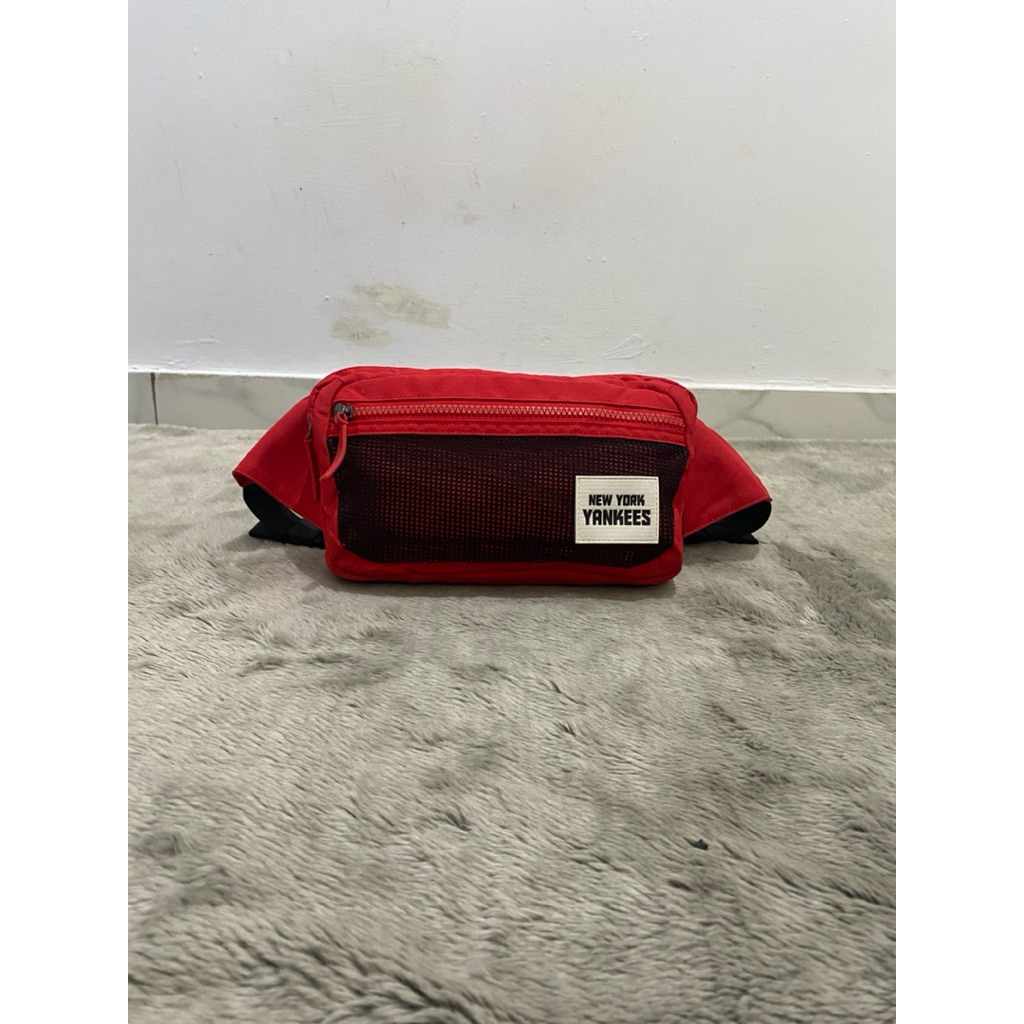 waist bag unisex merah nilon dr mlb original like new