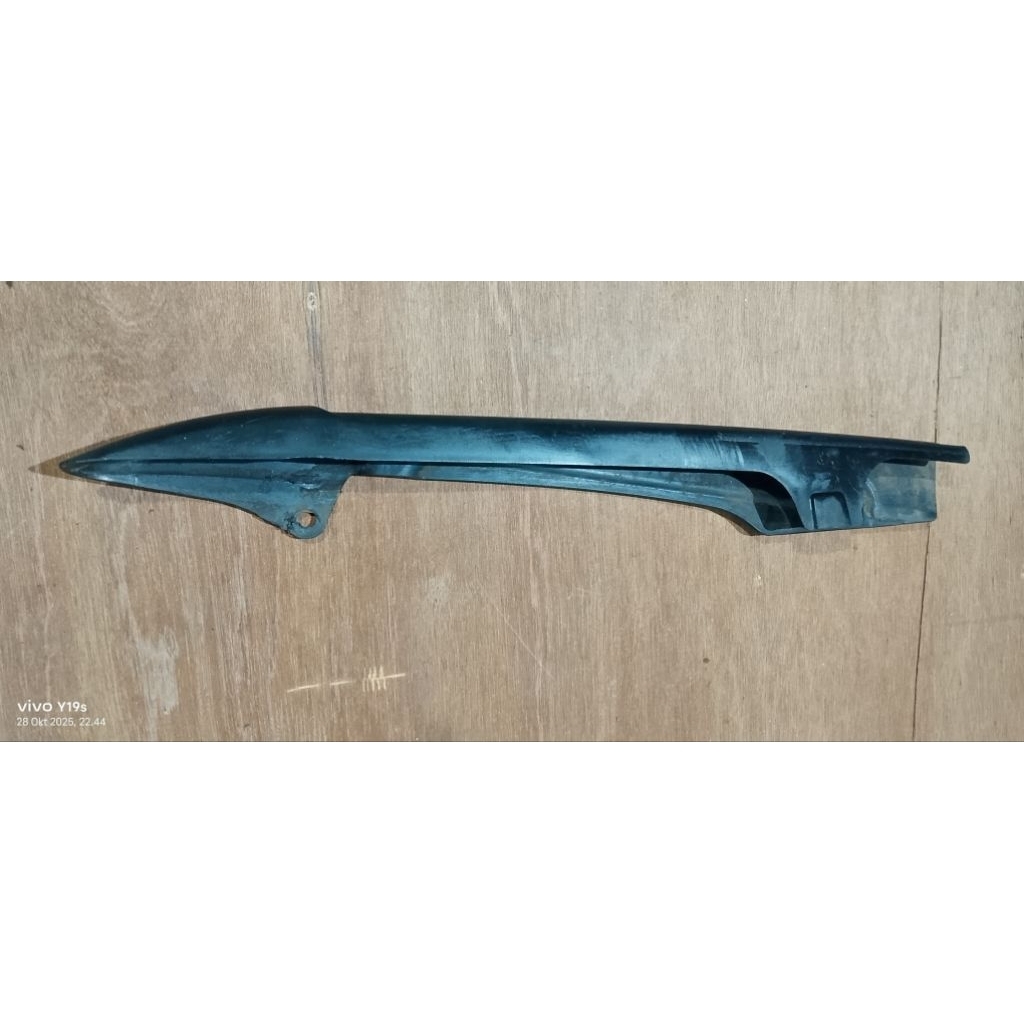 Katengkas Tutup Rantai Yamaha Vega Zr Ori Copotan Motor