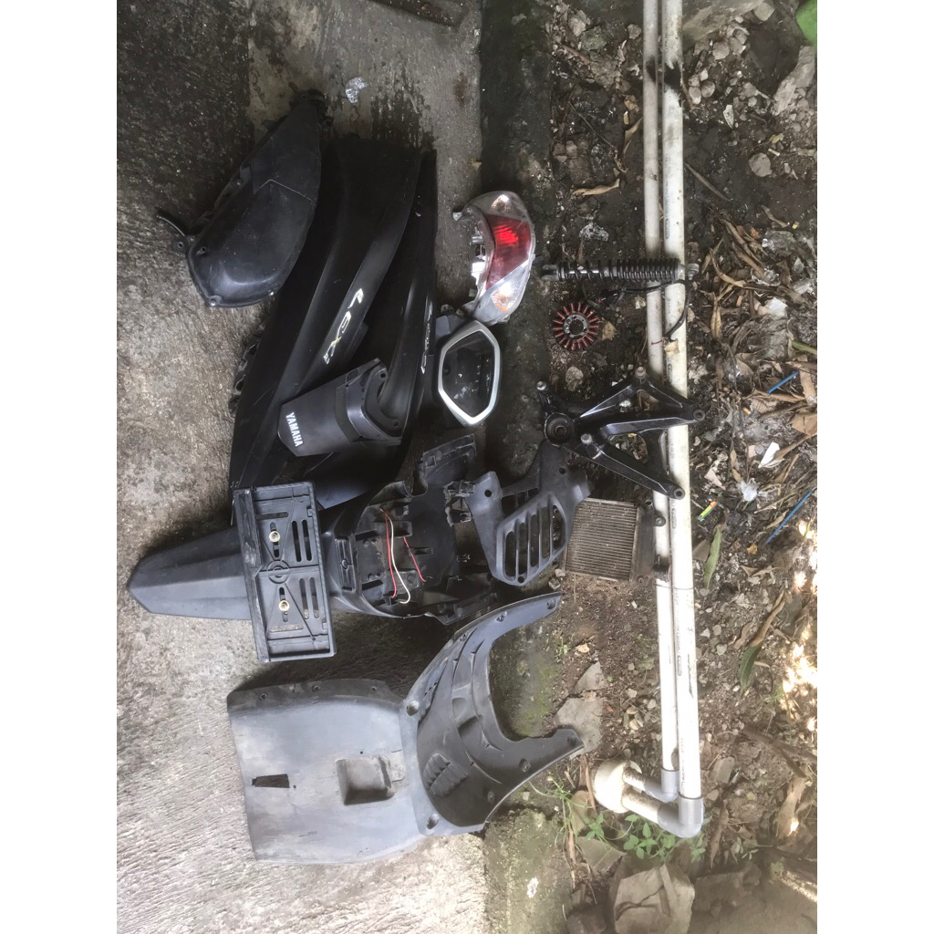 spakbor belakang lexi