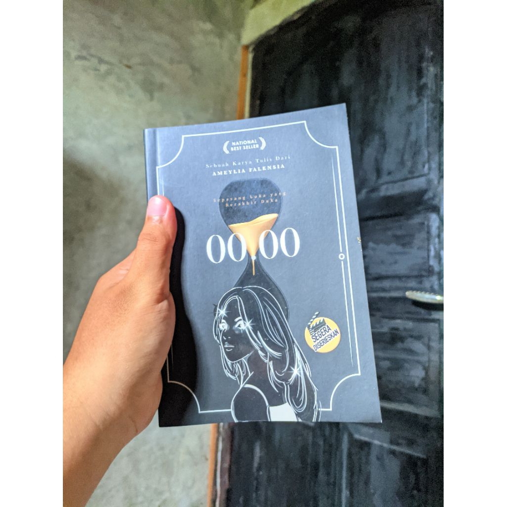 [PRELOVED] Novel 00.00 - Ameylia Falensia Original+ttd