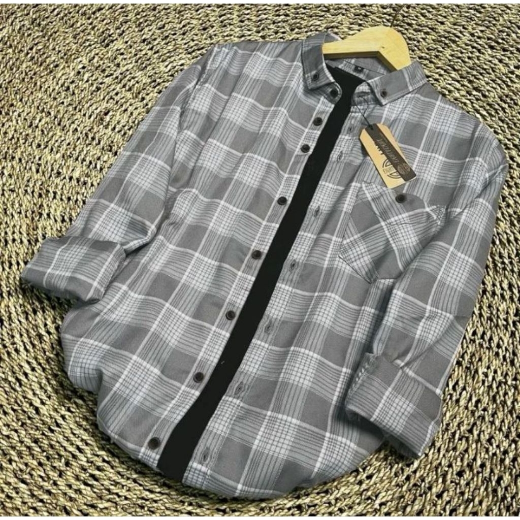 kemeja flanel woll import lengan panjang abenk
