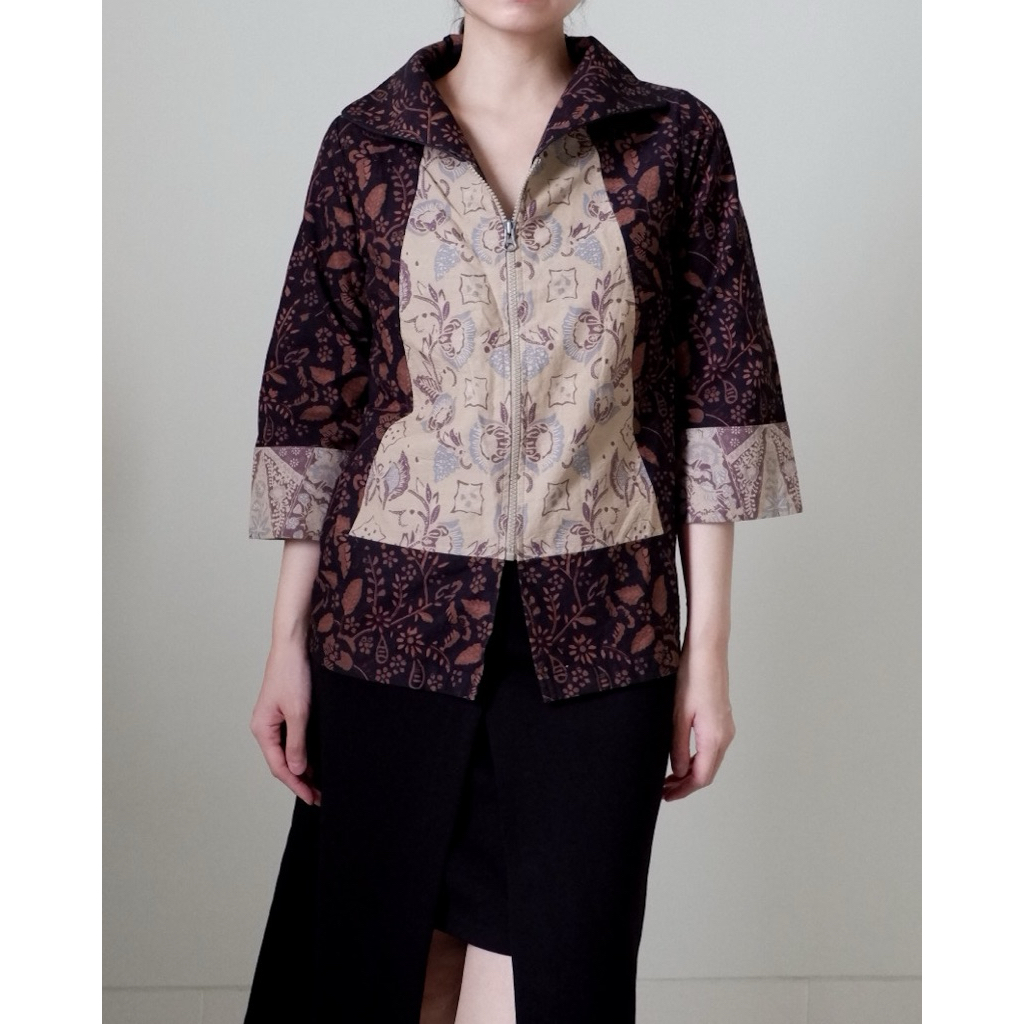 PRELOVED Batik Outer Jaket Blouse Wanita