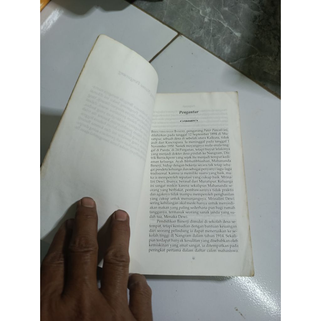 Pater Pancali Tembang Sepanjang Jalan-BIBHUTIBHUSHAN BANERJI-Di GB2 kode K2