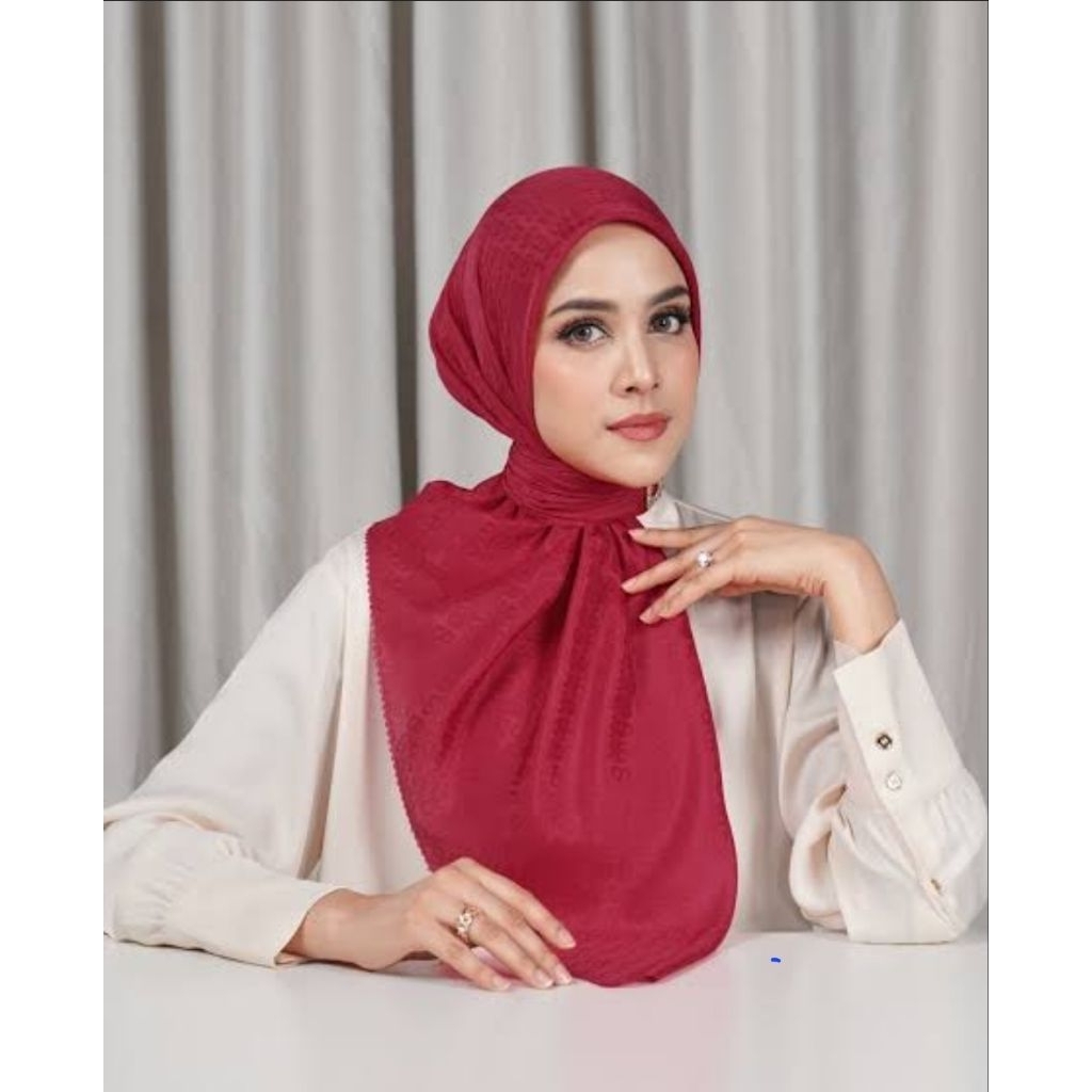 Buttonscarves Everyday Tapis Embossed 2.0