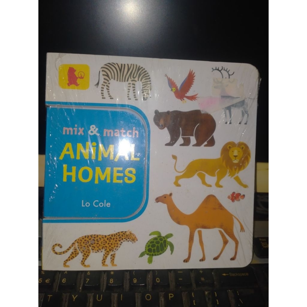 Boardbook Mix and Match Animal Homes