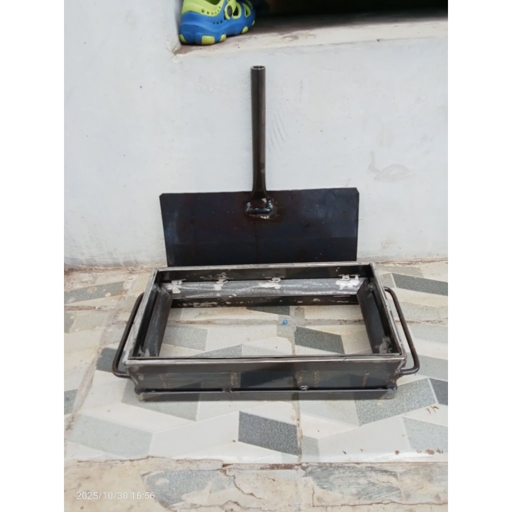 cetakan batako costum 30x15x10