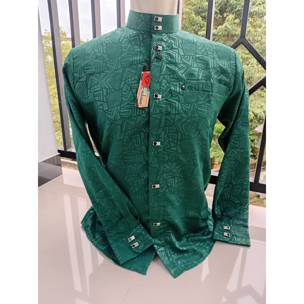 Koko Sultan Bahan Embos Perimium