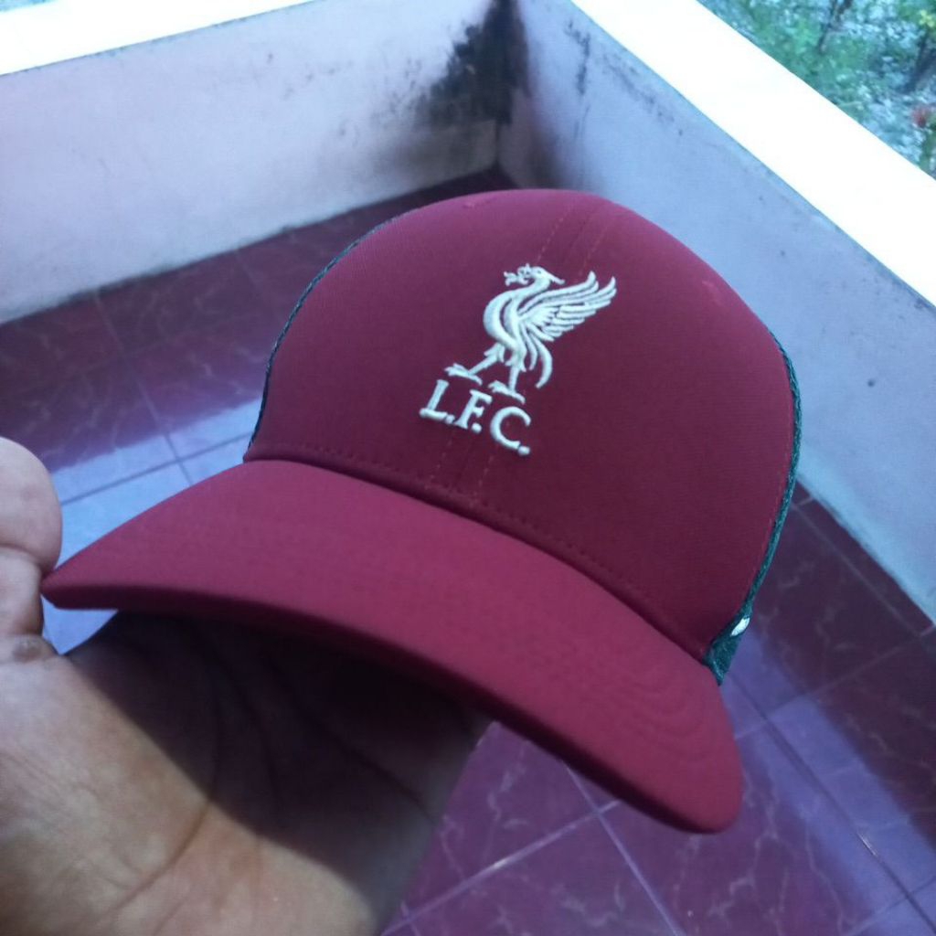 Cap Nike Liverpool FC 21/22 Arobill C99 Original Topi Liverpool FC Original