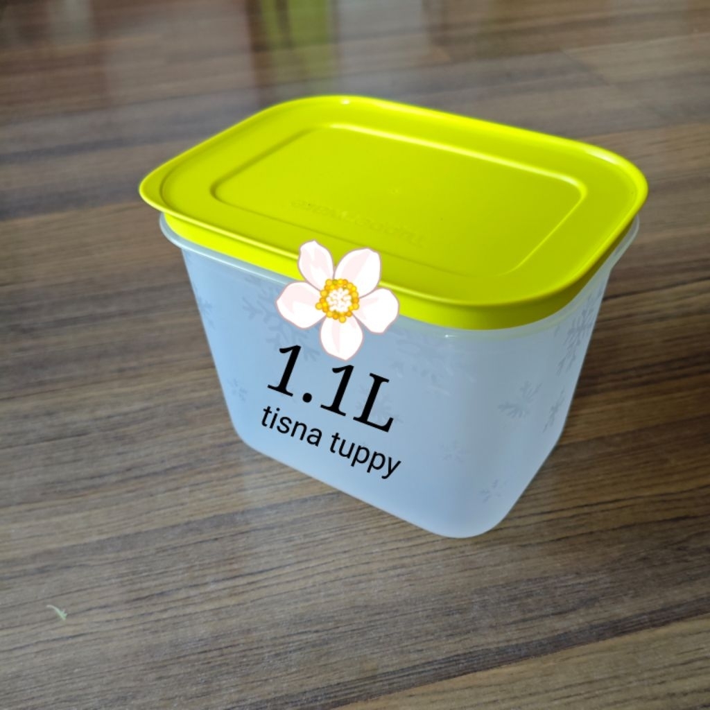 frozy cozy high 1.1liter ( dapat 1) frozy cozy tupperware frezeermate tupperware