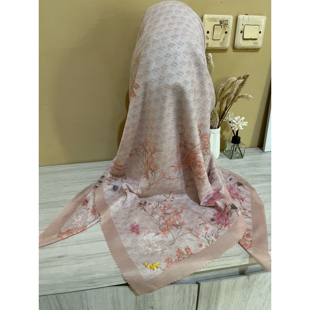 Mylady hijab calla minor defect