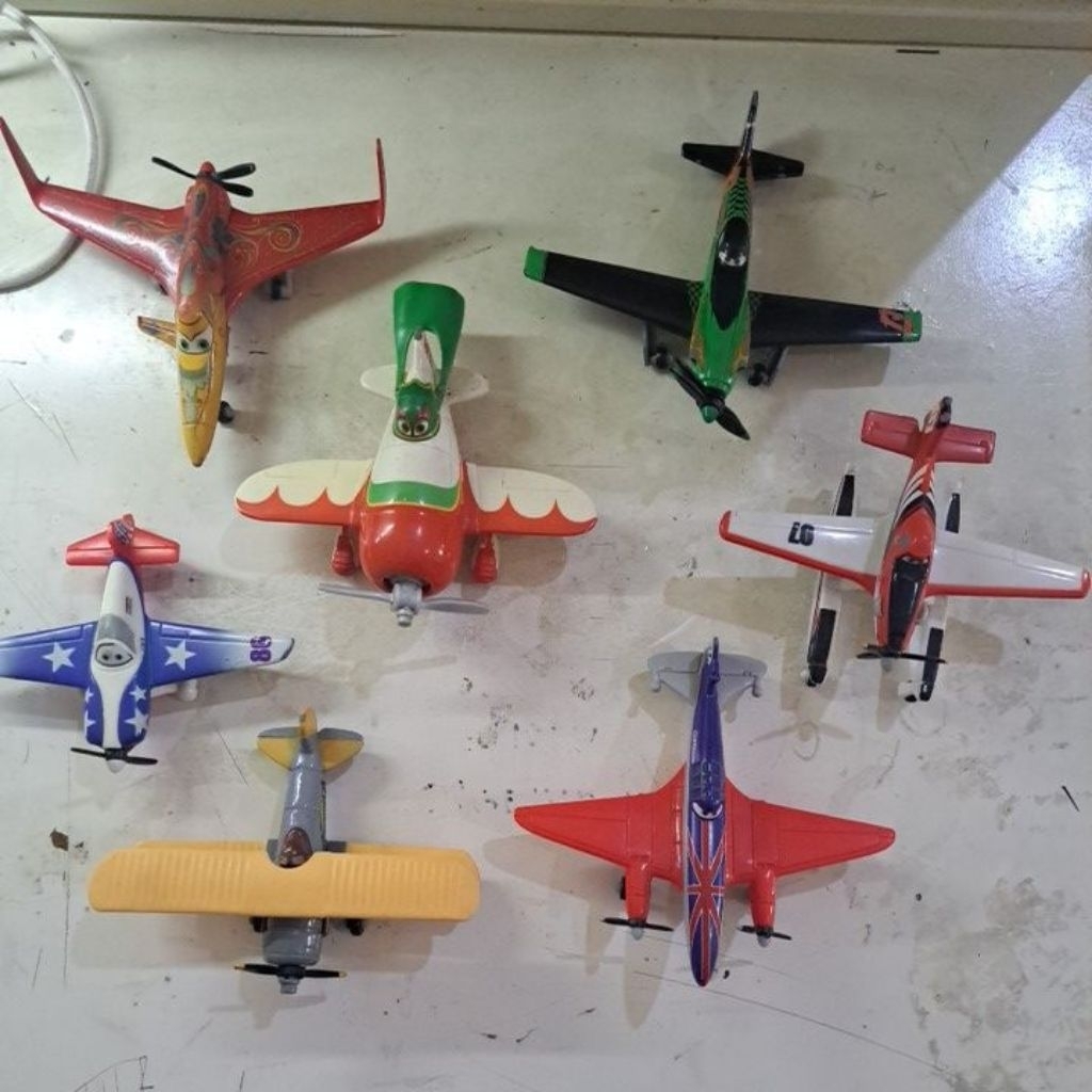 Disney planes original set bundle 7 pcs Disney planes rippslinger dusty cuhpacabra