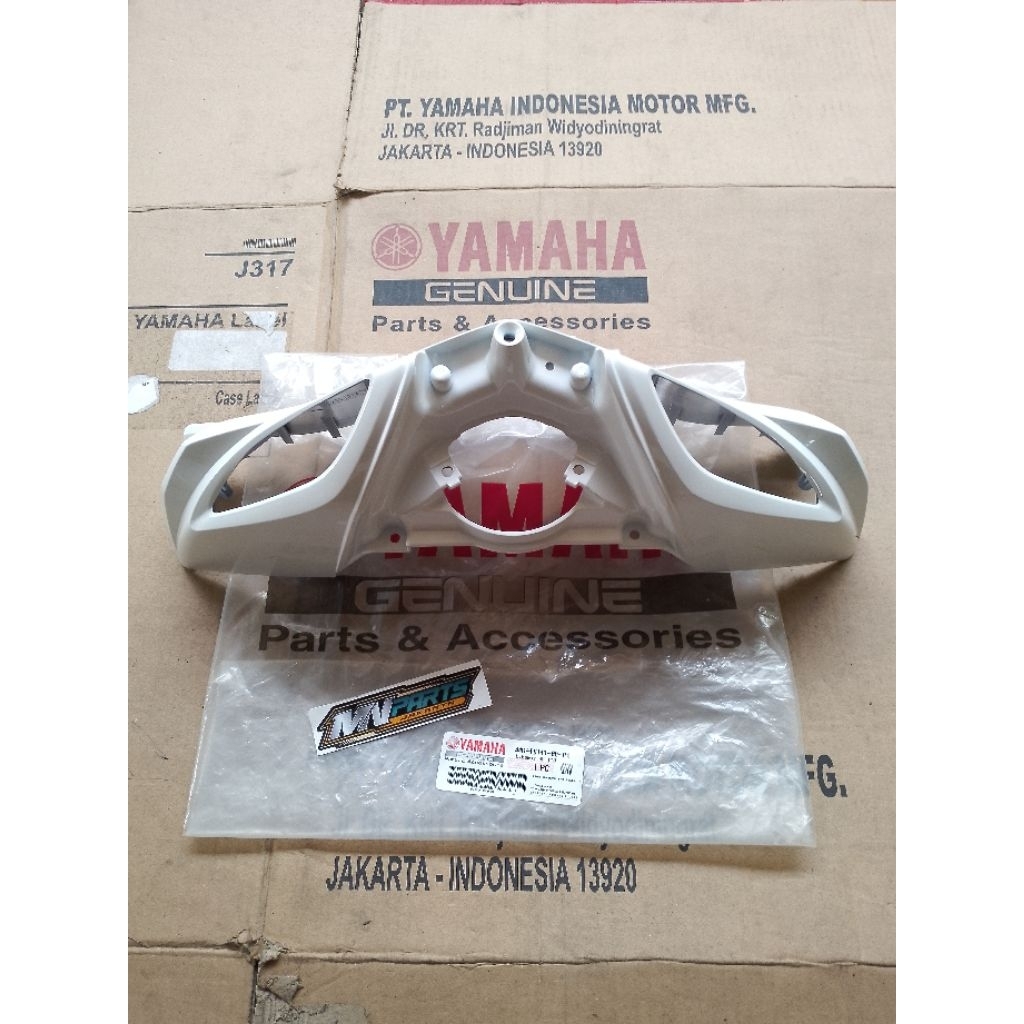 Batok Depan Yamaha Xeon Karbu 44D Putih Original YGP New Old Stock