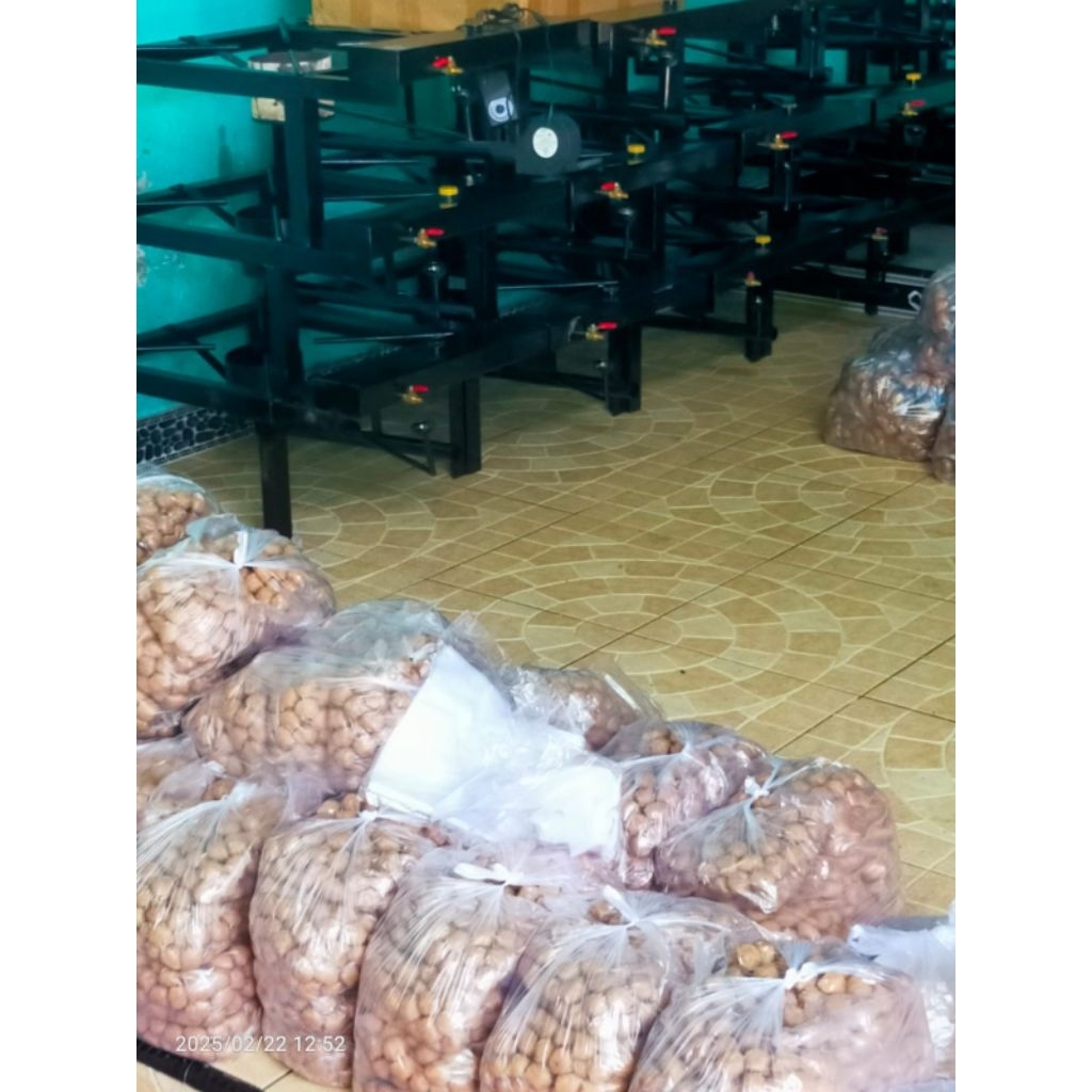 Kompor oli bekas komplit plus BLOWER