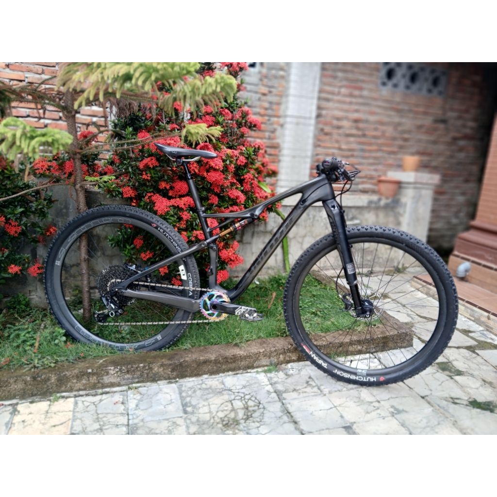 fullbike specialized epic sworks carbon size M 29er s-works mtb xc fullsus