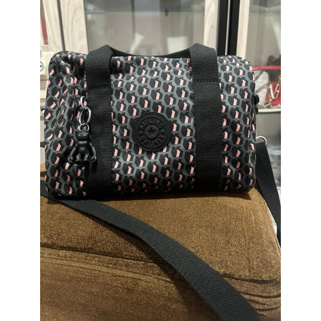 Preloved Original Kipling