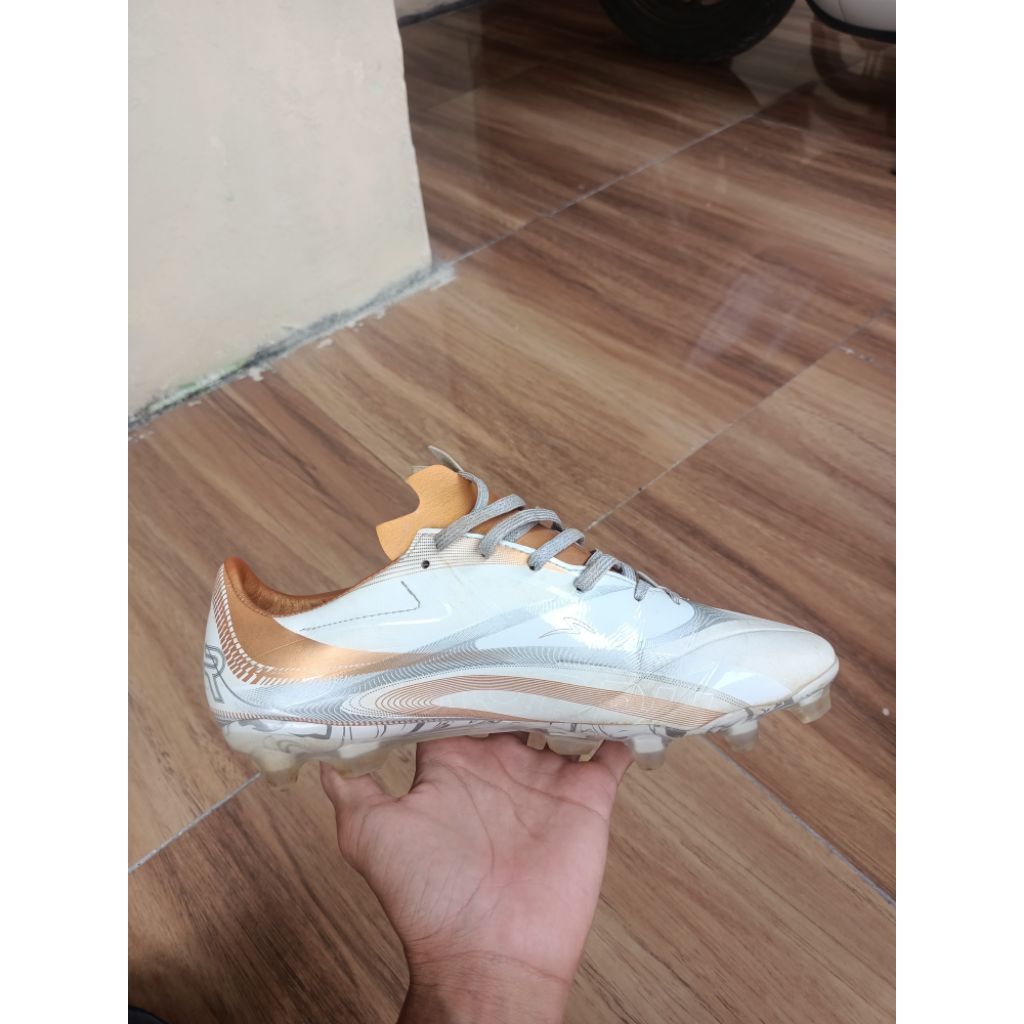 SEPATU BOLA SECOND SPECS GALACTICA MORPH FG