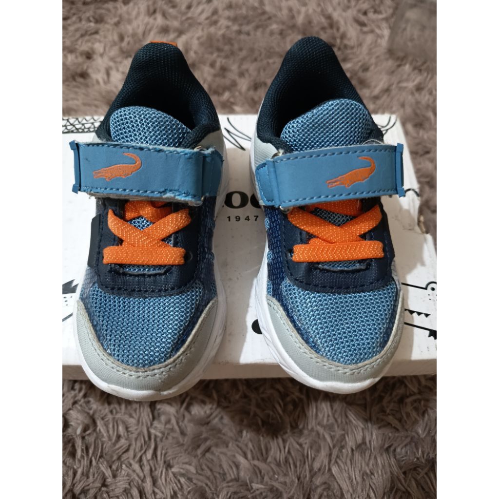 Preloved sepatu anak LED brand Crocodile