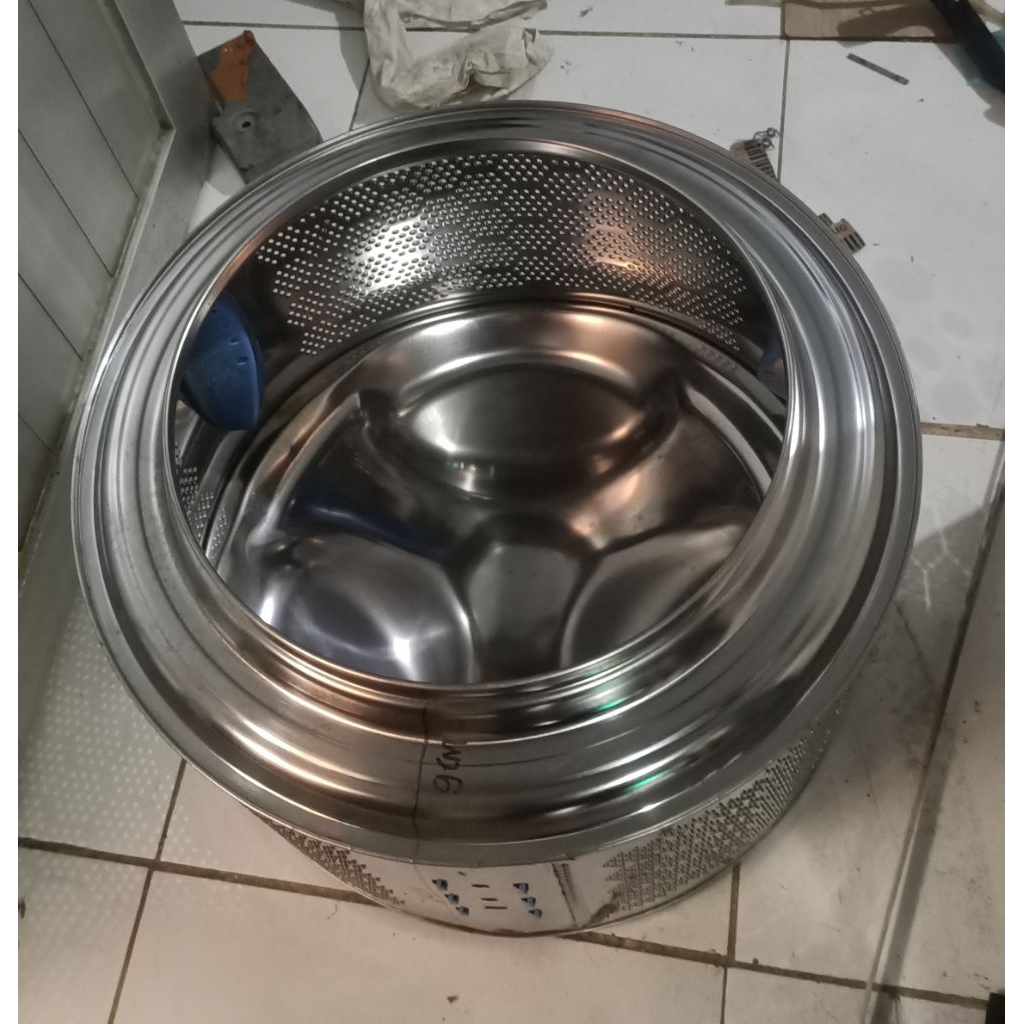 stenlis mesin cuci Electrolux EWF 8005EQWA