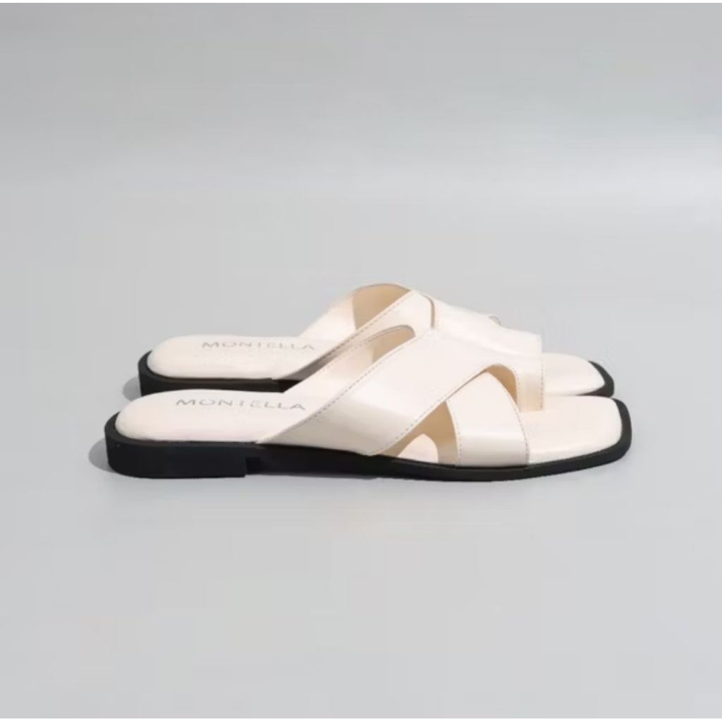 Preloved Sandal Montella