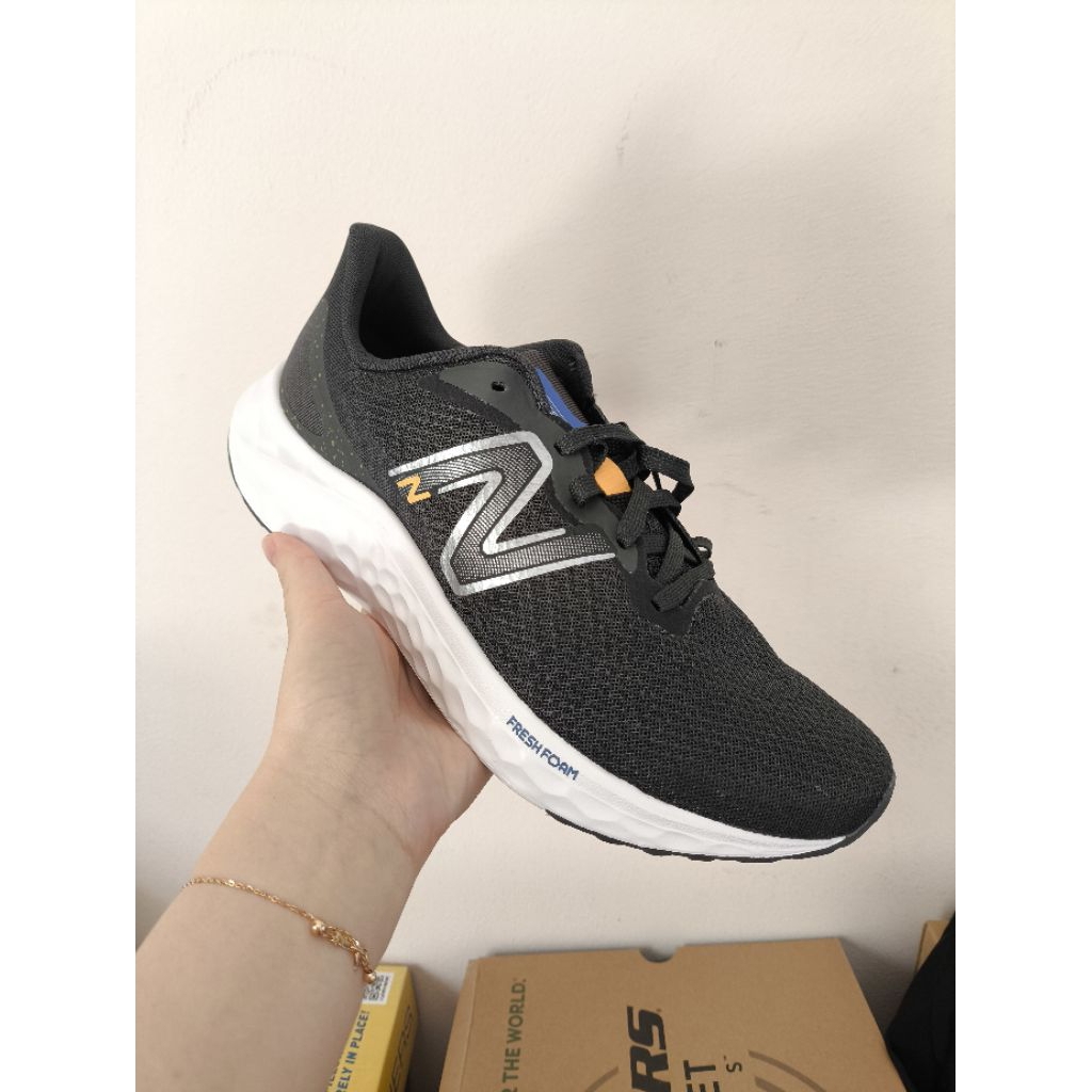 Sepatu Lari NB ORIGINAL