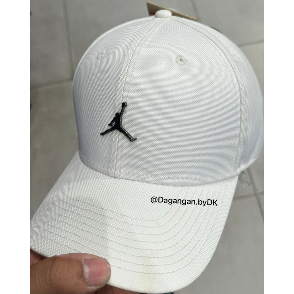 Topi Air Jordan Metal Logo Original 100% Full White