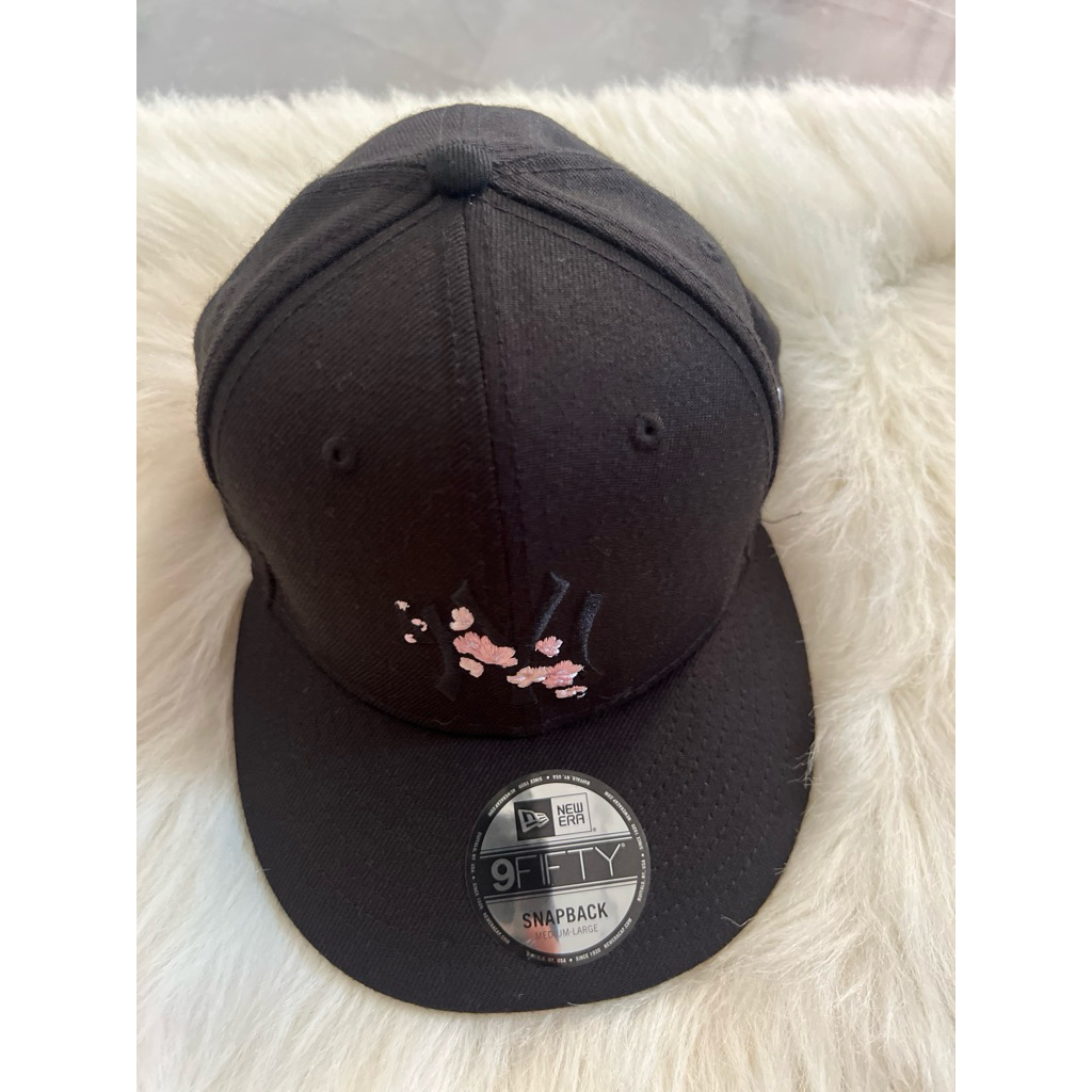 snapback newera cap MLB sakura original 100%
