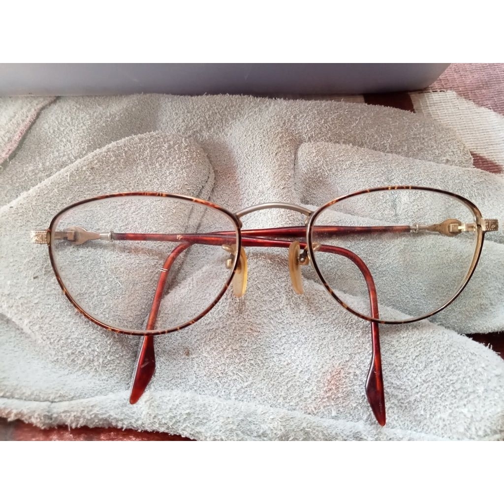 Frame kacamata 2ndvintage jadul antik