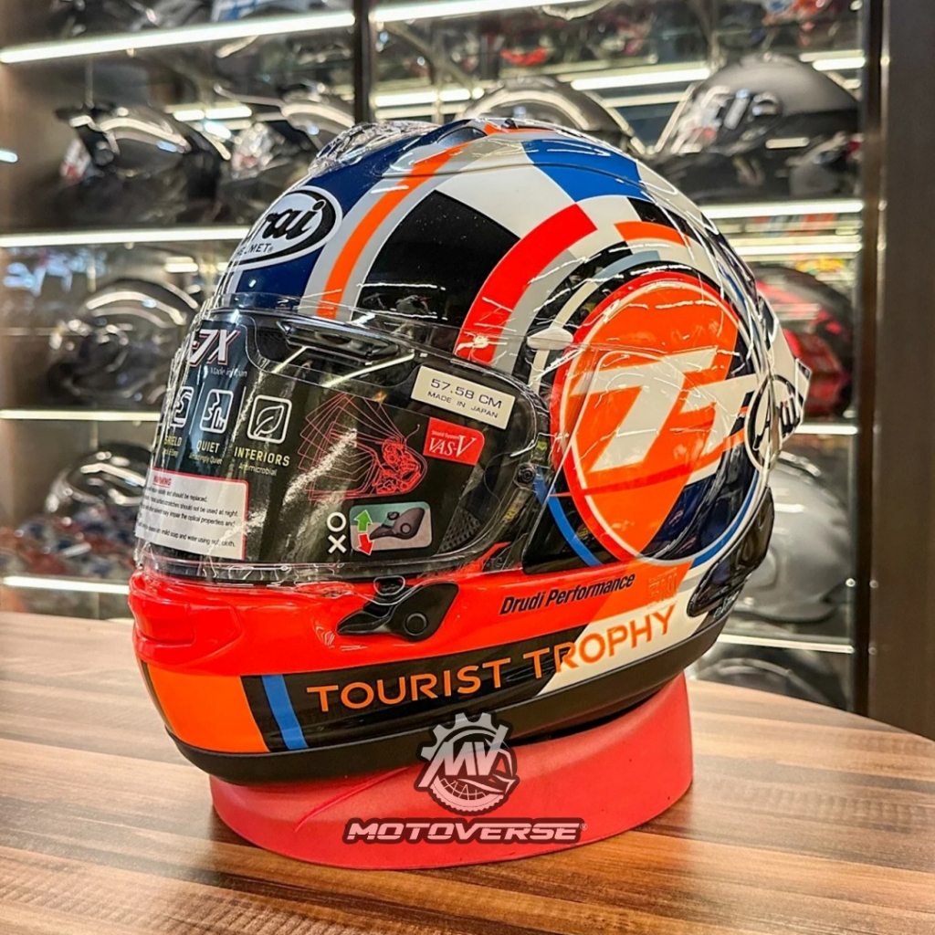 Arai RX-7X IOM TT 2025 With Spoiler (LIMITED EDT) Helm ARAI RX7X Isle Of Man 2025