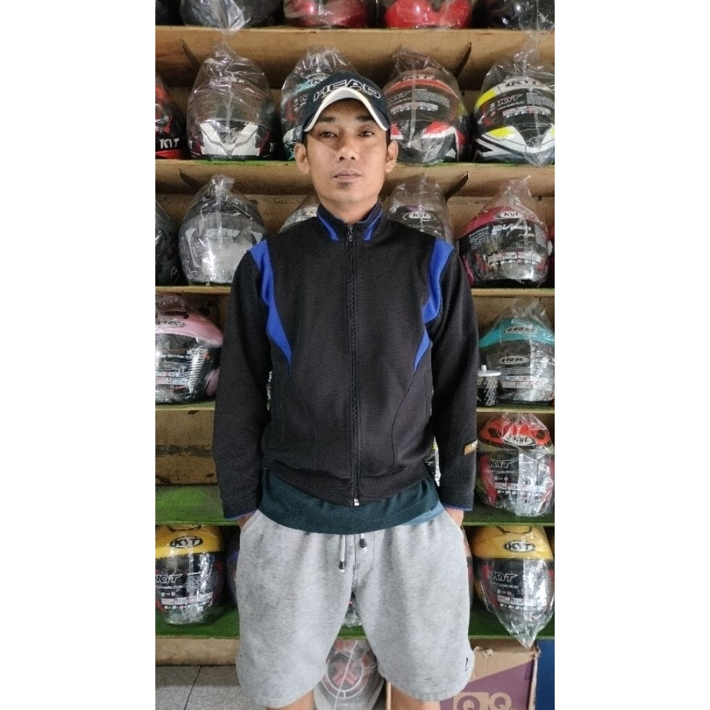 Jaket Tracktop vintage CHAMPION