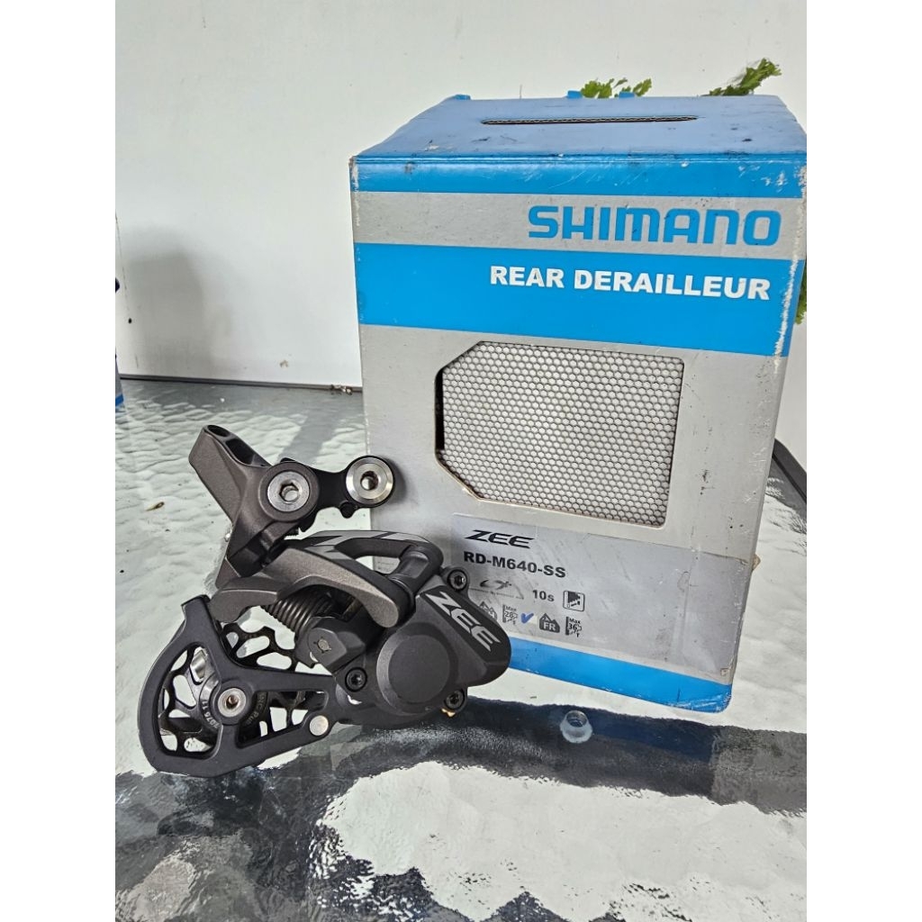 Shimano Zee M640 RD + Shifter