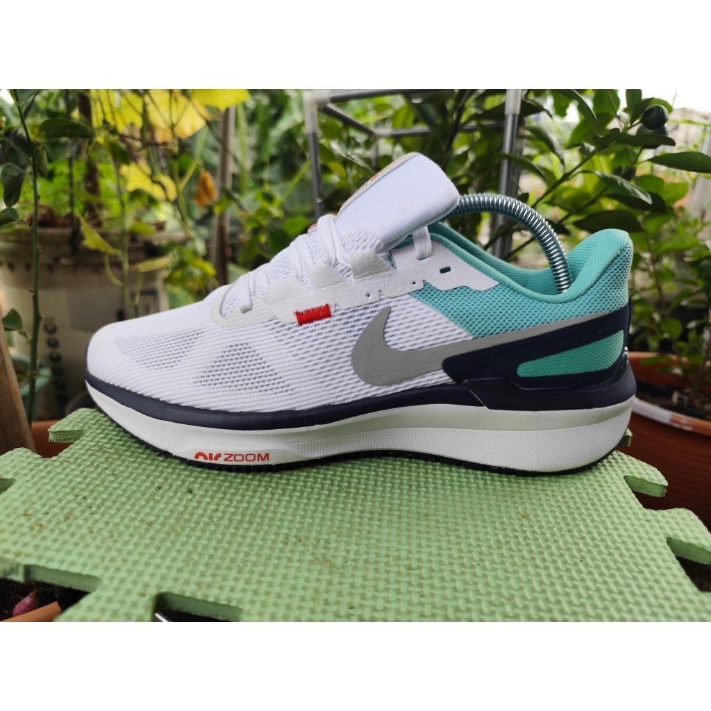 Sepatu Nike Structure 25 White Blue