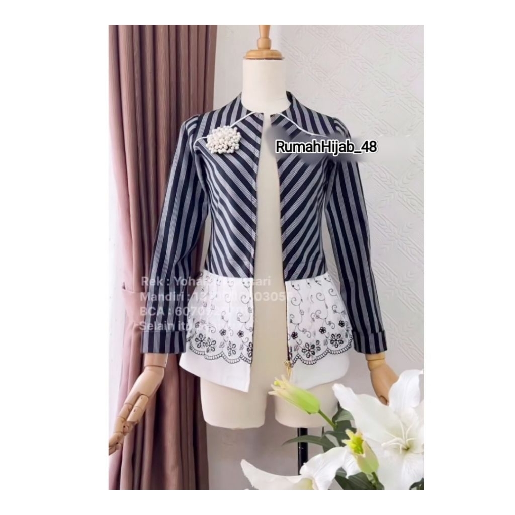 Blus Tenun Lurik kombinasi Renda Premium